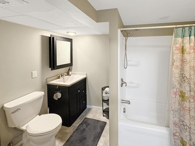 602 26th St, Cloquet, MN 55720 - full bathroom with vanity, shower / bathtub combination with curtain, and toilet