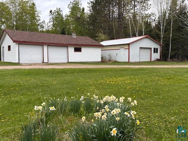 5960 Evergreen Rd, Aurora, MN 55705 - view of detached garage