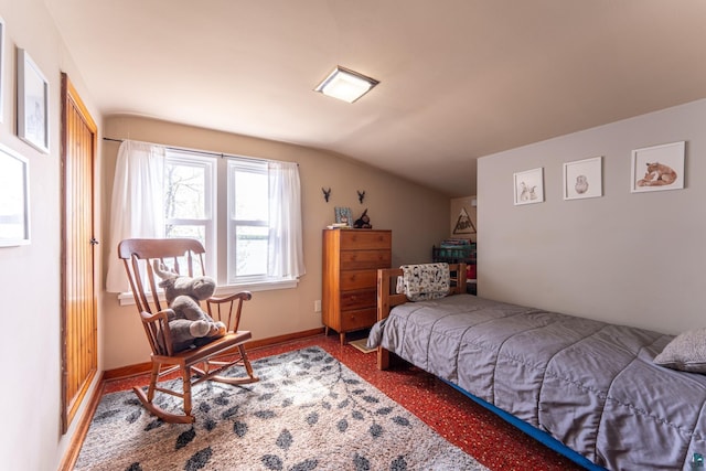 13359 Villa Rd, Ely, MN 55731 - carpeted bedroom with vaulted ceiling and baseboards