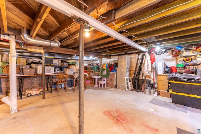 13359 Villa Rd, Ely, MN 55731 - view of unfinished basement