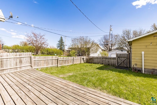 214 5th St, Proctor, MN 55810 - wooden terrace featuring a gate