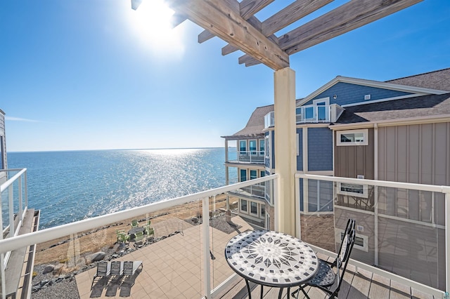 2126 Water St Unit L306, Duluth, MN 55812 - balcony with a water view