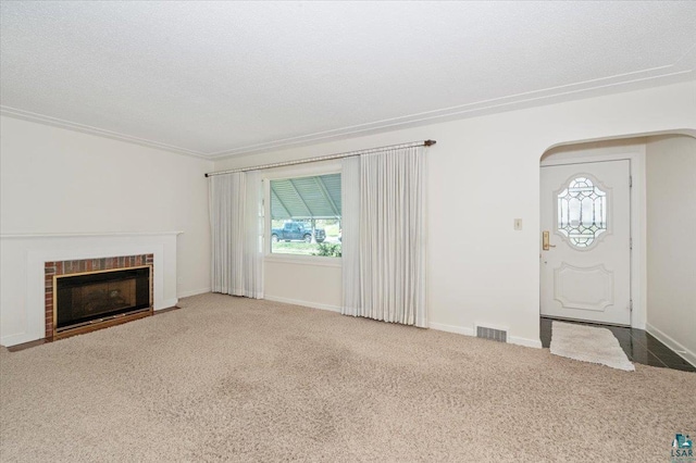 5526 W 8th St, Duluth, MN 55807 - unfurnished living room featuring carpet, healthy amount of natural light, a fireplace, and baseboards