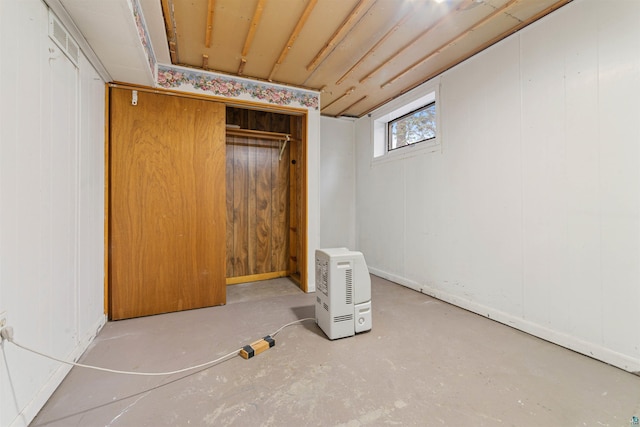 2229 Hillcrest Dr, Duluth, MN 55811 - view of basement