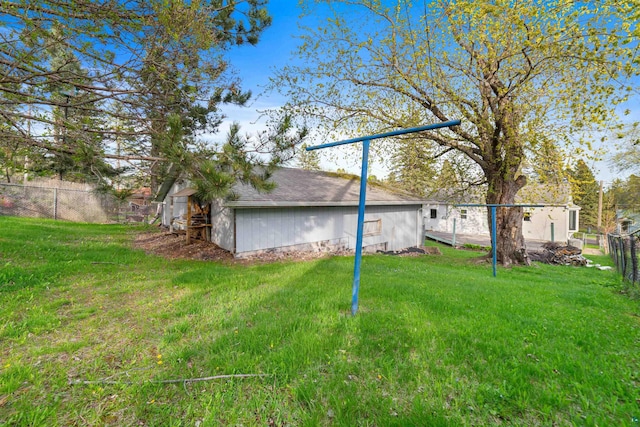 2229 Hillcrest Dr, Duluth, MN 55811 - view of yard