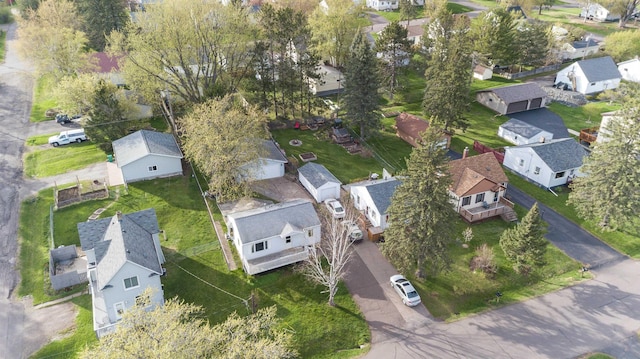 2229 Hillcrest Dr, Duluth, MN 55811 - aerial overview of property's location featuring nearby suburban area