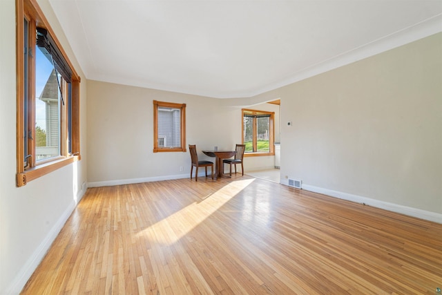 2229 Hillcrest Dr, Duluth, MN 55811 - spare room with light wood-style flooring and baseboards