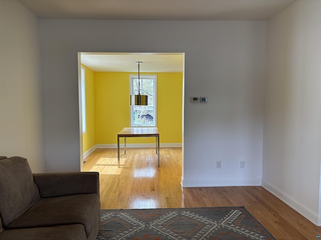 819 N 10th Ave E, Duluth, MN 55805 - living room with wood finished floors and baseboards