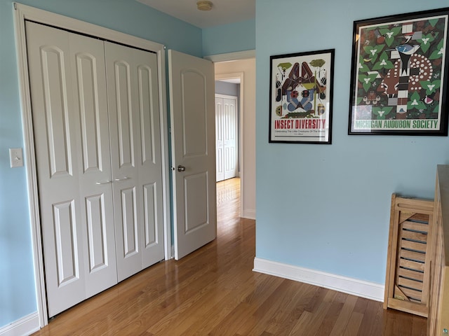 819 N 10th Ave E, Duluth, MN 55805 - hall with wood finished floors and baseboards