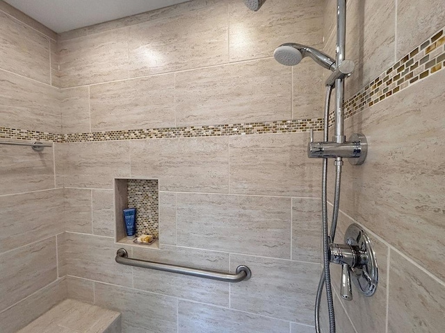258 Soderberg Ln, Grand Marais, MN 55604 - bathroom featuring tiled shower
