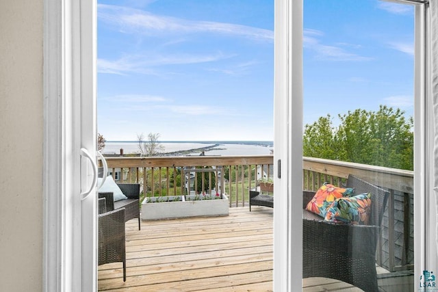 619 W Skyline Pkwy, Duluth, MN 55806 - deck with a water view