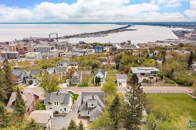 619 W Skyline Pkwy, Duluth, MN 55806 - bird's eye view of a nearby body of water