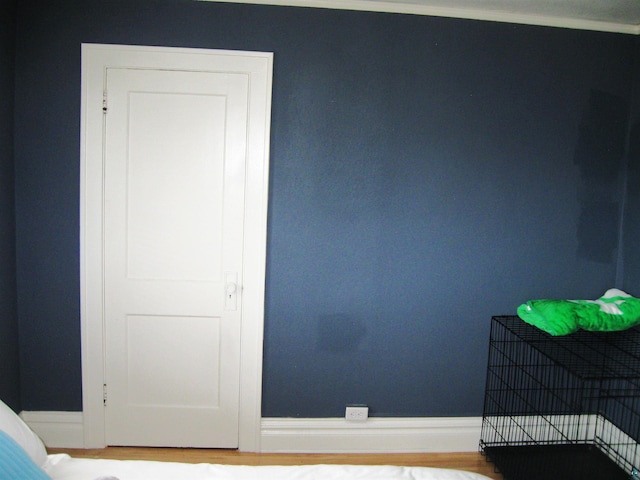 509 N 47th Ave W, Duluth, MN 55807 - bedroom with baseboards and wood finished floors
