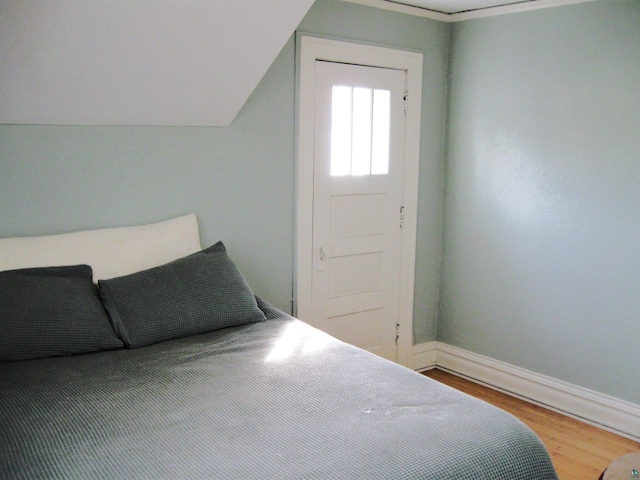 509 N 47th Ave W, Duluth, MN 55807 - bedroom with wood finished floors and baseboards