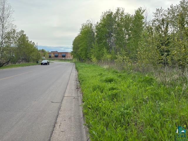XX W Myrtle St, Duluth, MN 55811