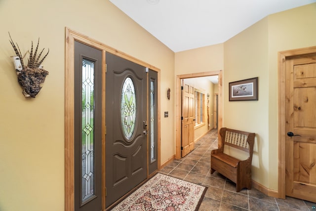 5036 Silver Leaf St, Hermantown, MN 55811 - foyer featuring baseboards