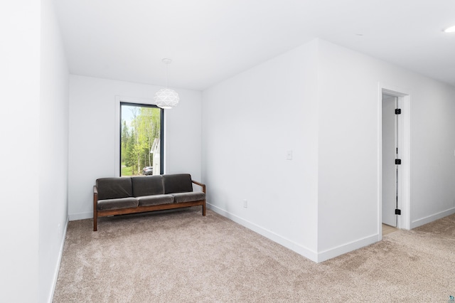 2413 Lismore Rd, Duluth, MN 55804 - living area featuring carpet flooring and baseboards