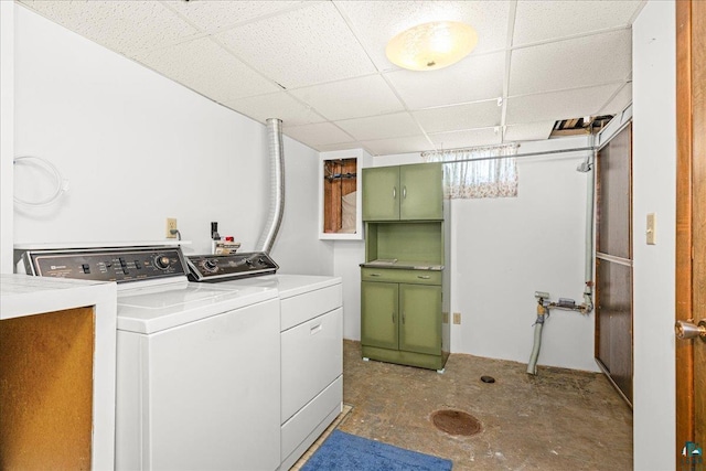 2715 Triggs Ave, Duluth, MN 55811 - laundry area with washing machine and dryer