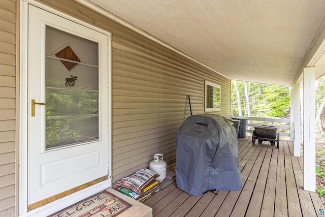 3984 Stocking Point Dr, Ely, MN 55731 - deck featuring area for grilling