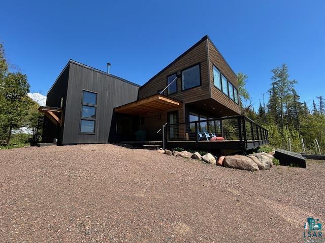 328 Gunflint Trl, Grand Marais, MN 55604 - view of back of house