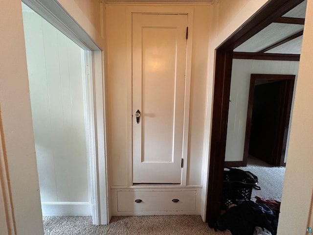 1601 W 4th Ave, International Falls, MN 56649 - corridor featuring carpet