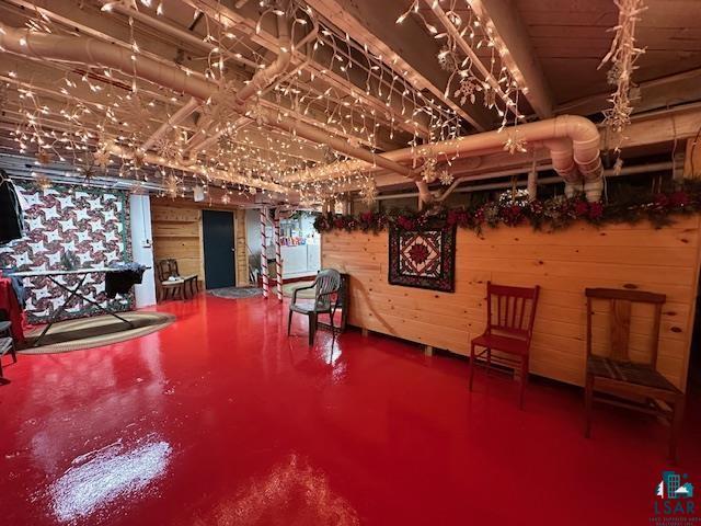 1601 W 4th Ave, International Falls, MN 56649 - below grade area with wooden walls