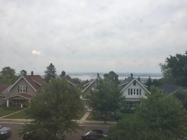 2213 W 10th St, Duluth, MN 55806 - bird's eye view