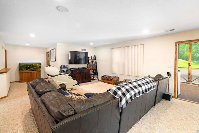 4409 Cedarway Rd, Duluth, MN 55810 - living area with light carpet, recessed lighting, and baseboards