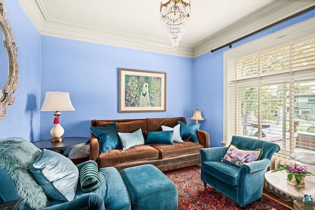 2401 E 5th St, Duluth, MN 55812 - living room with a chandelier and crown molding