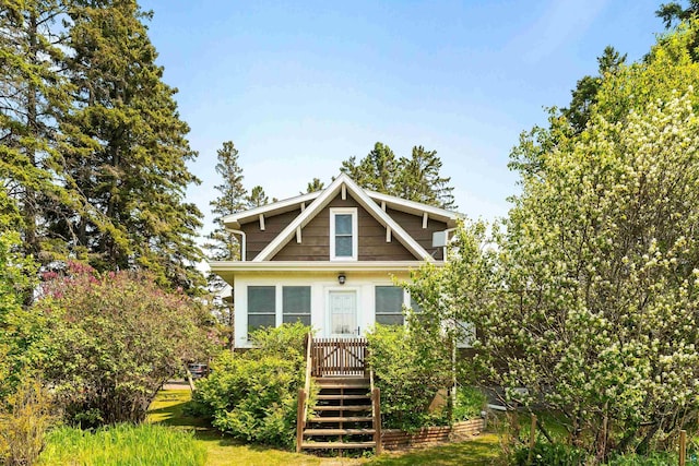 244 E 3rd St, Knife River, MN 55609 - view of front facade