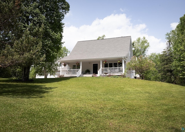 6220 N Tischer Rd, Duluth, MN 55804 - view of front of home featuring a porch and a front yard