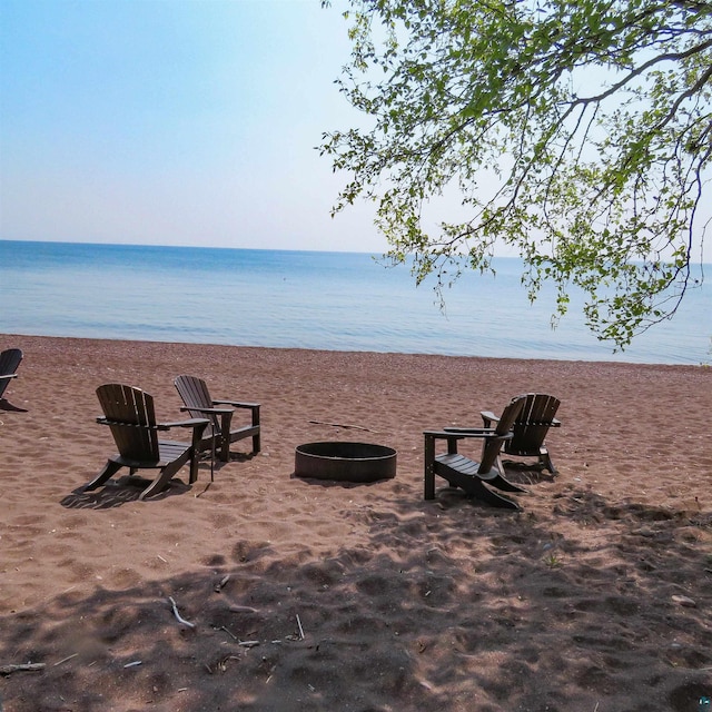 21 E Wisconsin St Unit 302, Grand Marais, MN 55604 - water view