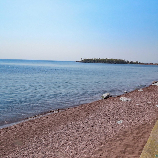 21 E Wisconsin St Unit 302, Grand Marais, MN 55604 - water view