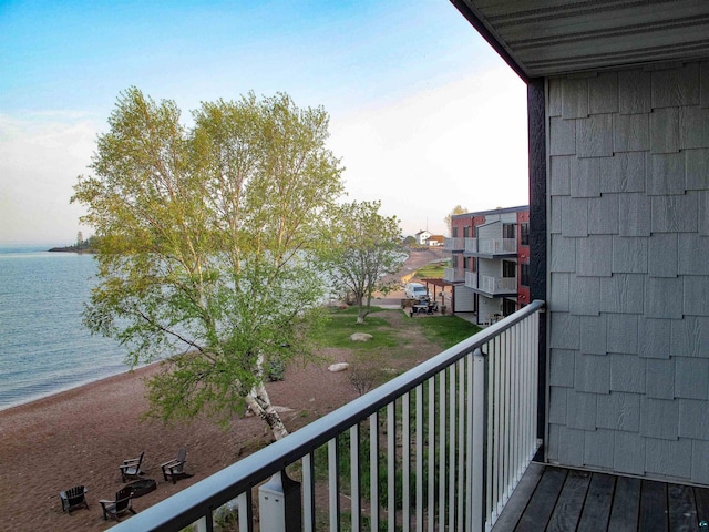 21 E Wisconsin St Unit 302, Grand Marais, MN 55604 - balcony with a water view