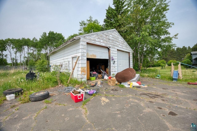 421 Main St S, Aurora, MN 55705 - view of detached garage