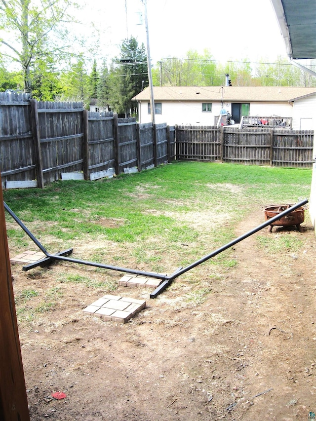 627 4th St, Proctor, MN 55810 - view of yard