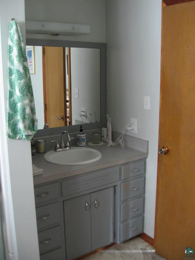 421 E Chapman St, Ely, MN 55731 - bathroom featuring vanity