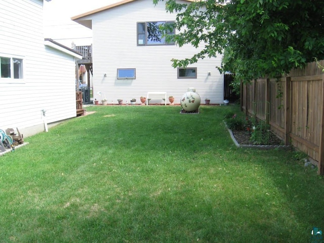 421 E Chapman St, Ely, MN 55731 - view of yard