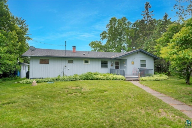 4284 Turner Rd, Duluth, MN 55803 - view of front facade featuring a deck and a front yard