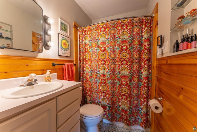 343 E Harvey St, Ely, MN 55731 - bathroom with vanity and a shower with curtain