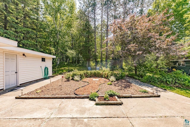 4750 Morris Thomas Rd, Hermantown, MN 55811 - view of yard featuring a patio