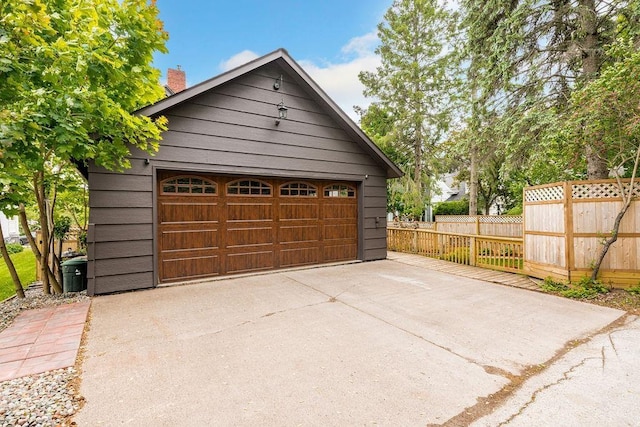 2319 E 4th St, Duluth, MN 55812 - view of detached garage