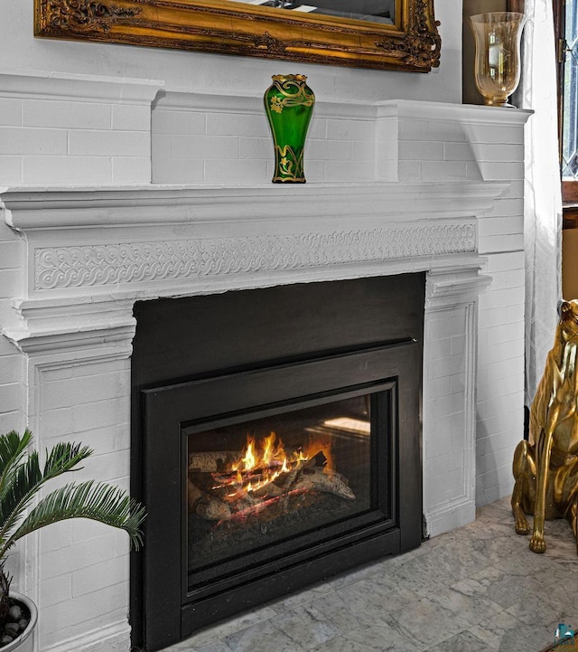 2319 E 4th St, Duluth, MN 55812 - detailed view of a lit fireplace