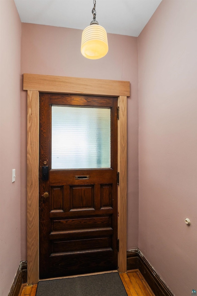 31 W 5th St, Duluth, MN 55806 - view of doorway to outside