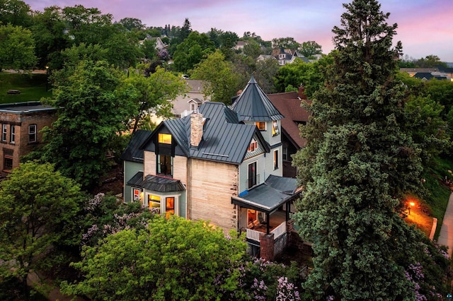 31 W 5th St, Duluth, MN 55806 - aerial view at dusk