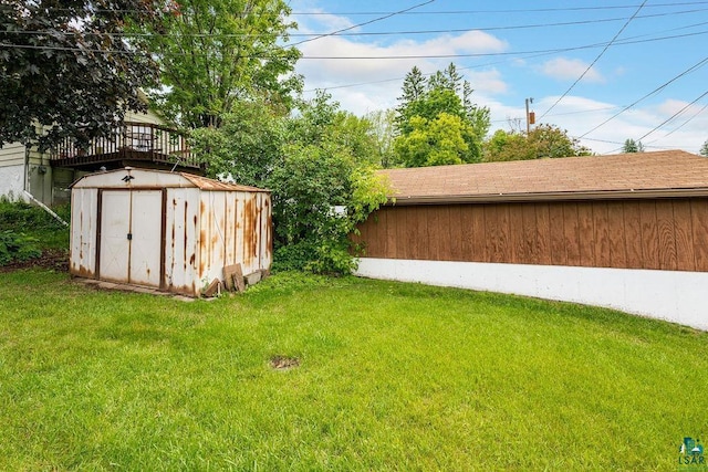 5525 Highland St, Duluth, MN 55807 - view of green lawn with a storage unit