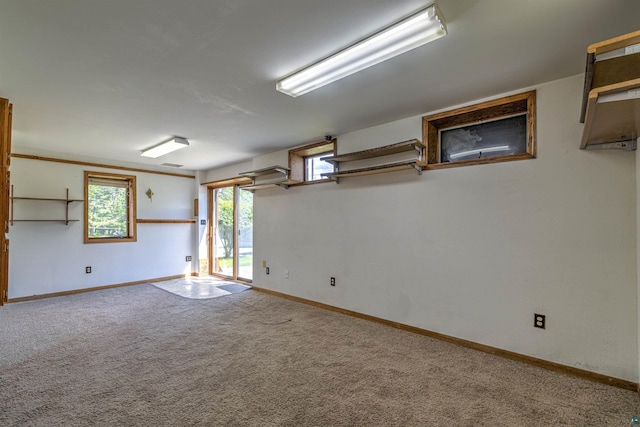 4128 Gladstone St, Duluth, MN 55804 - spare room featuring carpet floors and baseboards