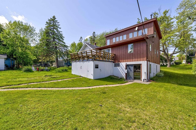 4128 Gladstone St, Duluth, MN 55804 - rear view of house featuring a yard and a deck