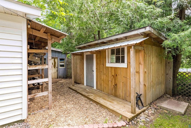 136 W Winona St, Duluth, MN 55803 - view of shed