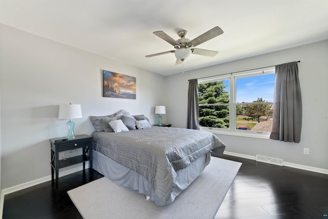 524 Marina Dr Unit 524, Superior, WI 54880 - bedroom featuring dark wood finished floors and ceiling fan